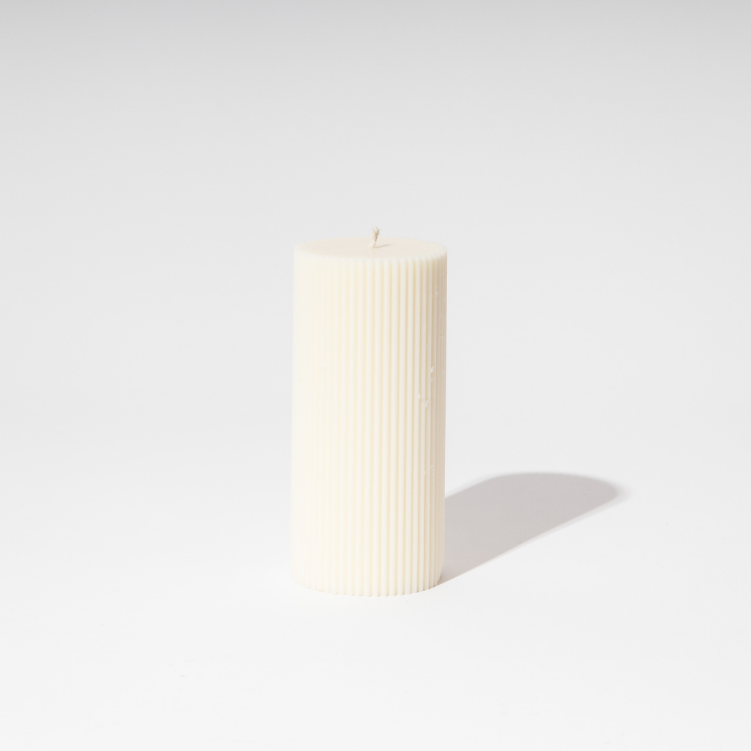 Ribbed Column Candle Natural - 15x7cm